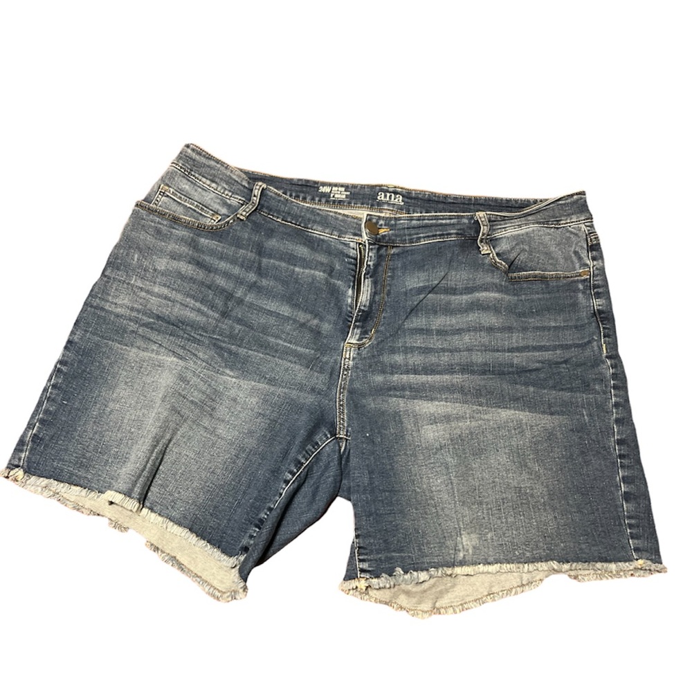 Medium Wash ANA Denim Shorts